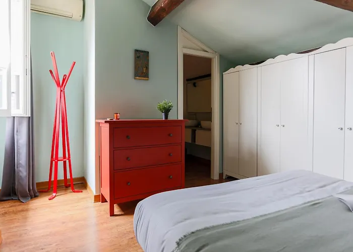 The Rent - Flat In Brera District アパート ミラノ