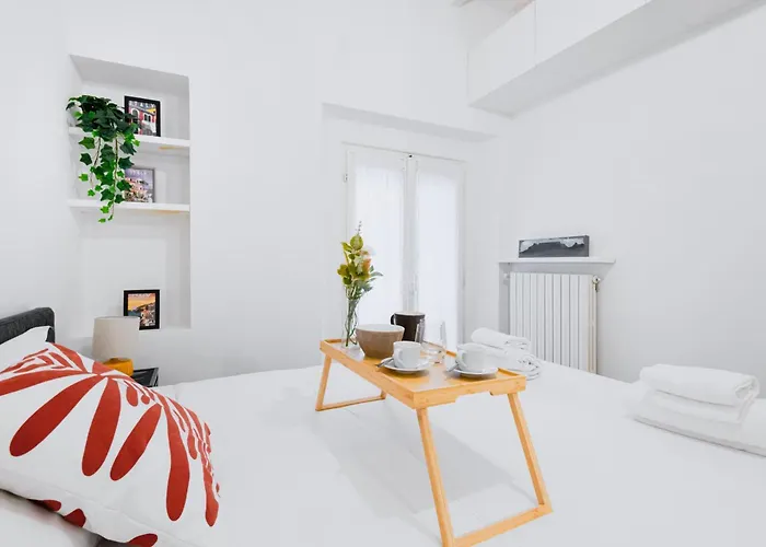 Easylife - - Monti 32 - Castello Sforzesco *