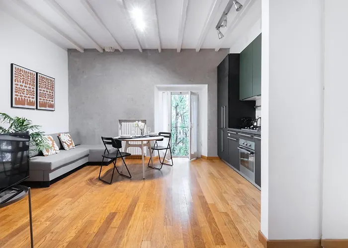 Easylife - - Monti 32 - Castello Sforzesco Milano