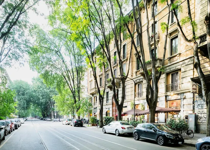 Easylife - - Monti 32 - Castello Sforzesco *