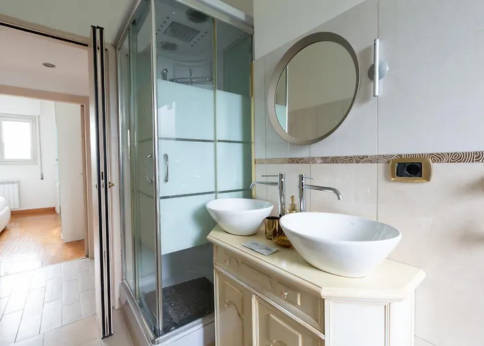 Easytopstay - San Siro Large Flat