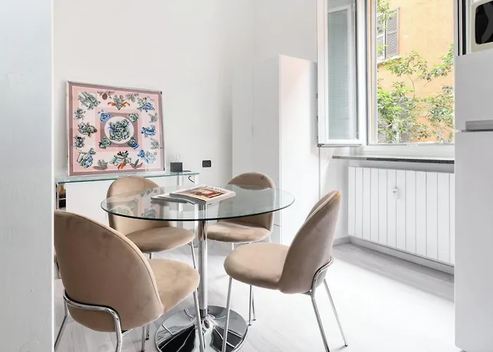 Ideal Rent - Viale Corsica 41 * Milan