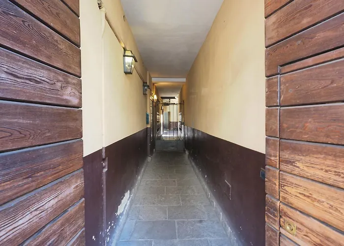 Primopiano - Mercato * Milan