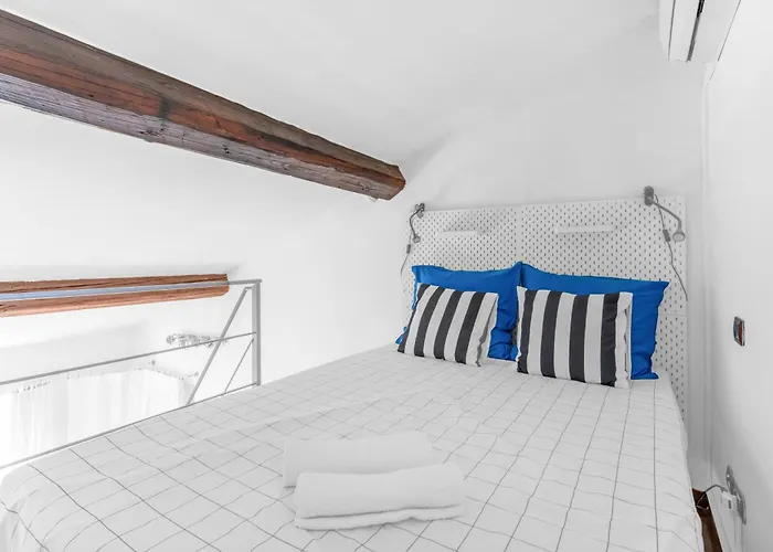 Me11 Porta Venezia-loreto Daire