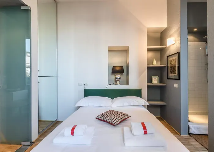 Appartement Porta Venezia Open Space - Due Passi Dal Duomo - 2 Bagni