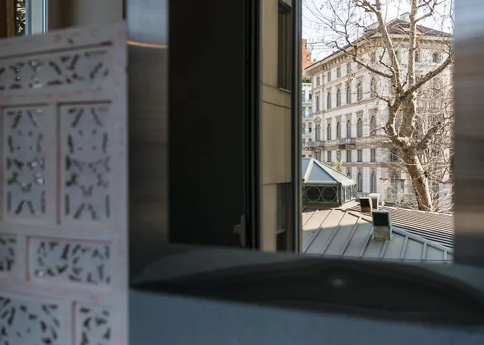 Porta Venezia Open Space - Due Passi Dal Duomo - 2 Bagni Appartamento *