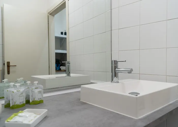 Porta Venezia Open Space - Due Passi Dal Duomo - 2 Bagni Appartement *