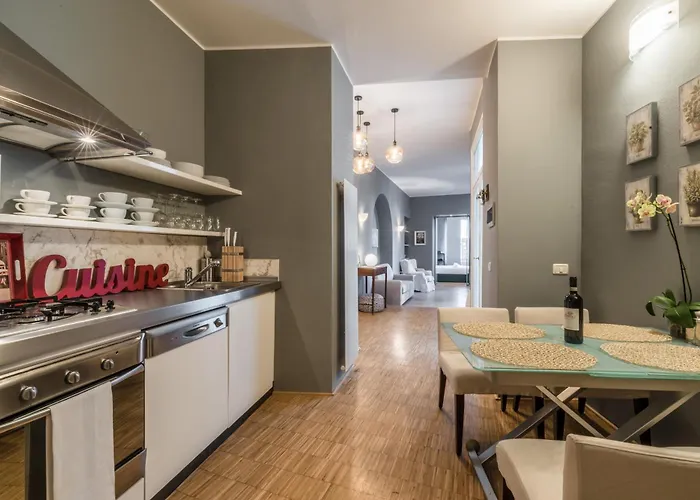 Appartamento Porta Venezia Open Space - Due Passi Dal Duomo - 2 Bagni