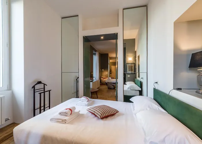 Appartamento Porta Venezia Open Space - Due Passi Dal Duomo - 2 Bagni