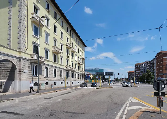 Forlanini Con Free Parking Linate Airport *