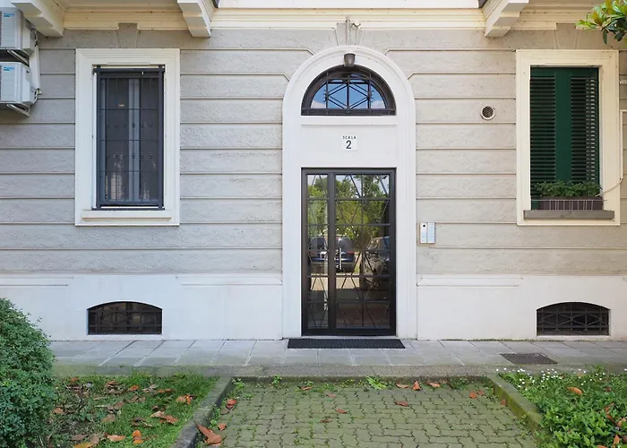 Forlanini Con Free Parking Linate Airport Milán