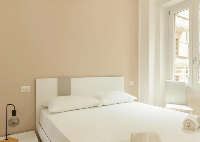 Exclusive Apartment - Next To The Metro Апартаменты