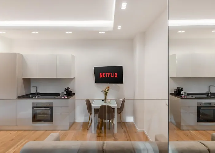 Apartment Duomo And Navigli - Cozy And Quiet With Park View