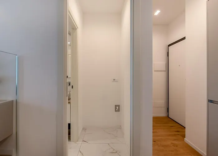 Duomo And Navigli - Cozy And Quiet With Park View Apartment