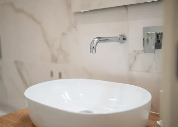 Duomo And Navigli - Cozy And Quiet With Park View Apartment