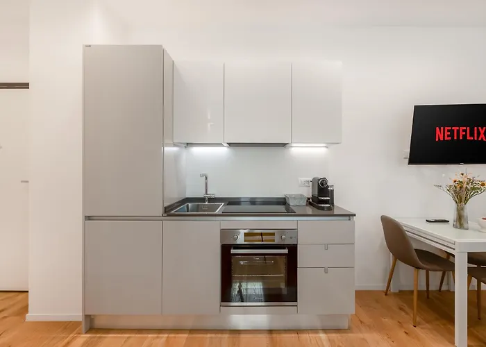 Duomo And Navigli - Cozy And Quiet With Park View