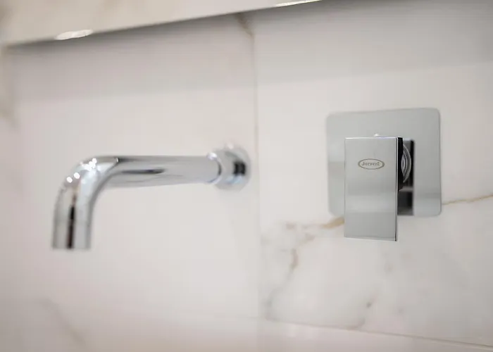 Apartment Duomo And Navigli - Cozy And Quiet With Park View *