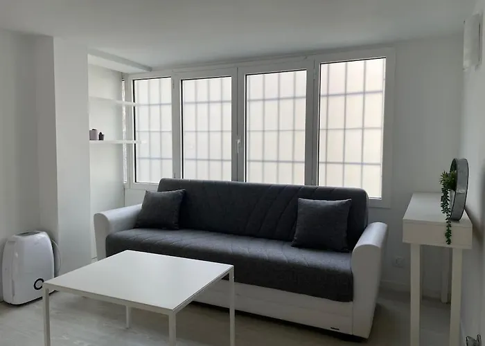 Apartment Loft Navigli - Bocconi - Iulm *
