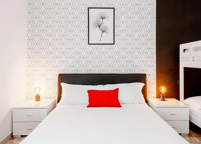 Stayeasy Staro5 - 5 Minutes To Udine Subway Διαμέρισμα Μιλάνο