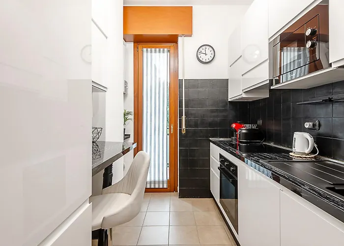 Stayeasy Staro5 - 5 Minutes To Udine Subway Lejlighed Milano