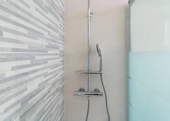 Ihost - Cislaghi 4 * Milano