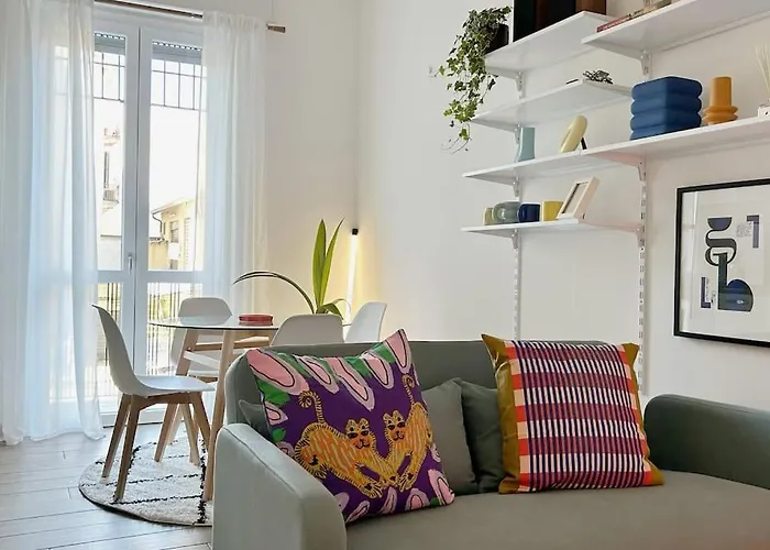 Apartment Sunnyflat Near Navigli E Bocconi