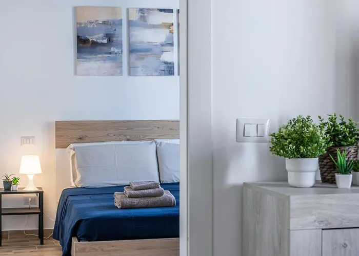 Santa Giulia - 15min From Duomo - Rogoredo Fs Apartament