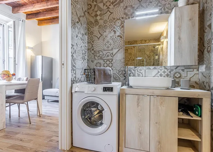 Santa Giulia - 15min From Duomo - Rogoredo Fs Apartament