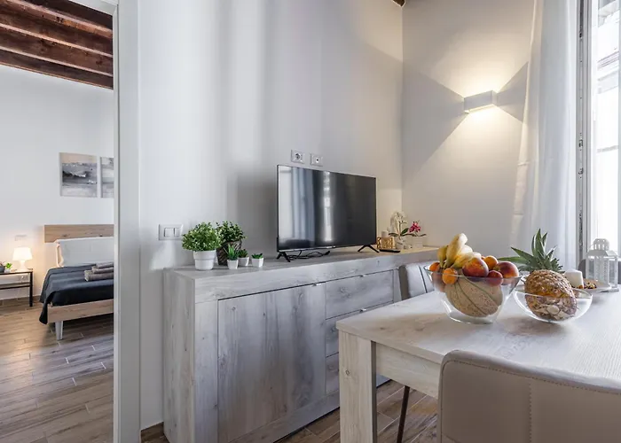 Santa Giulia - 15min From Duomo - Rogoredo Fs *