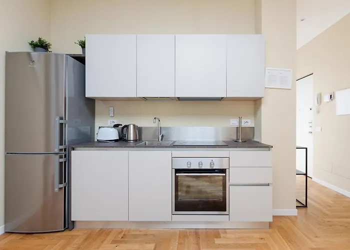 Guesthost - Missori & Bocconi Renovated *