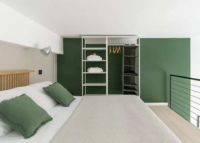 Aprica16 Loft House *