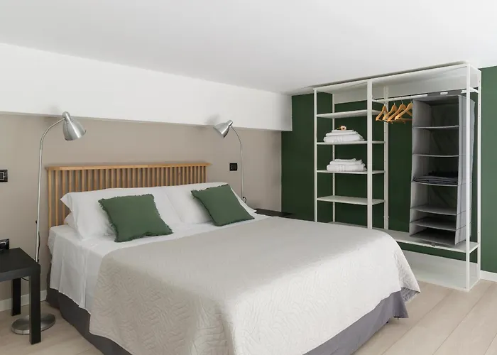 Aprica16 Loft House Milánó