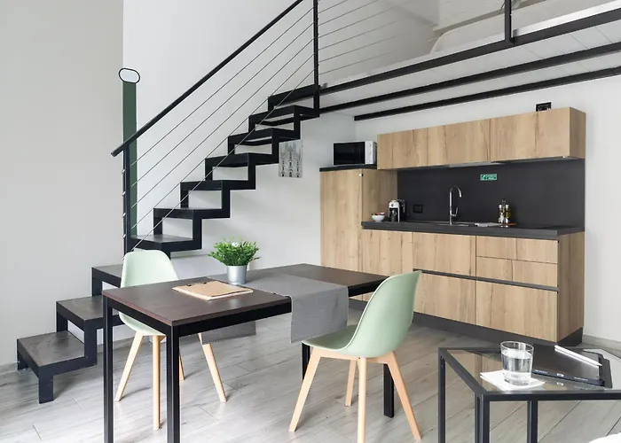 Aprica16 Loft House * Milano