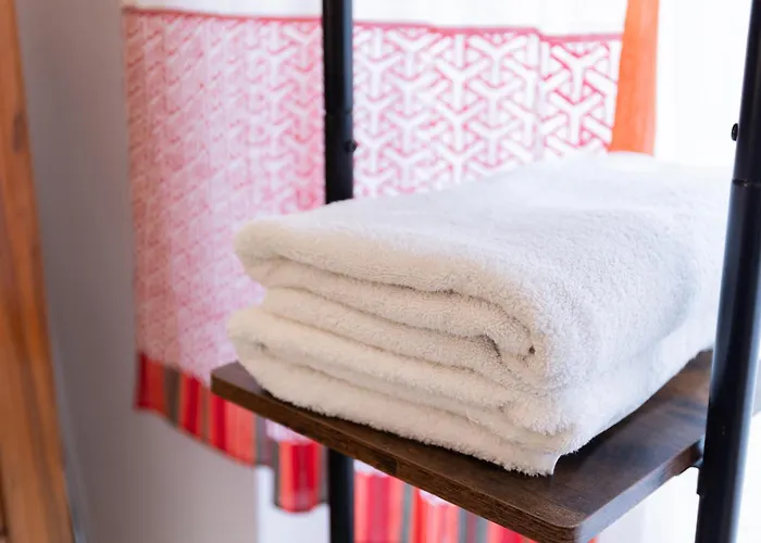 Station/duomo Area Stylish Apartment