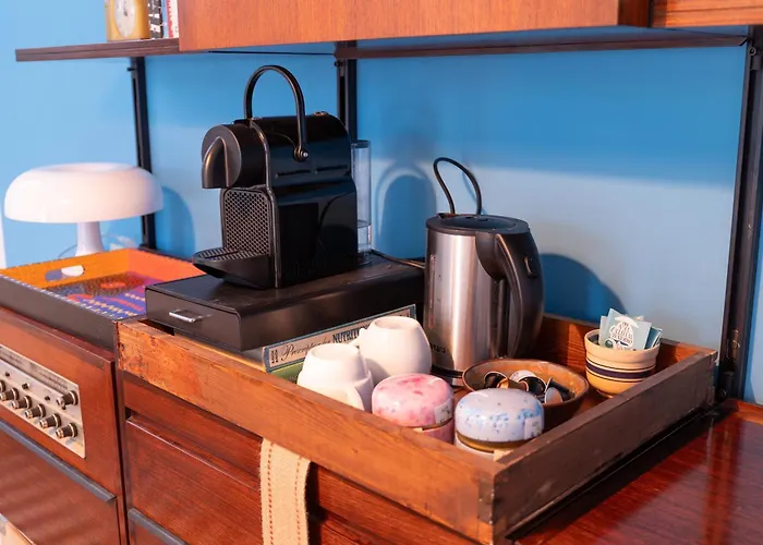 Station/duomo Area Stylish Apartment