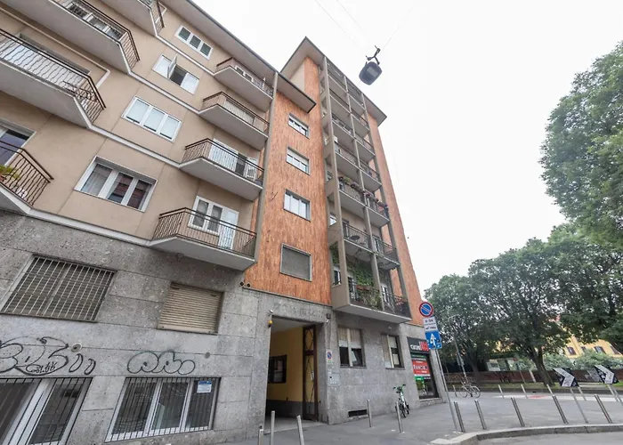 Arena 35 - Leia Hospitality