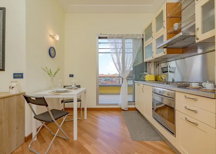 Porta Vittoria - Linate Urban - 10 Minuti Aeroporto Self-check-in