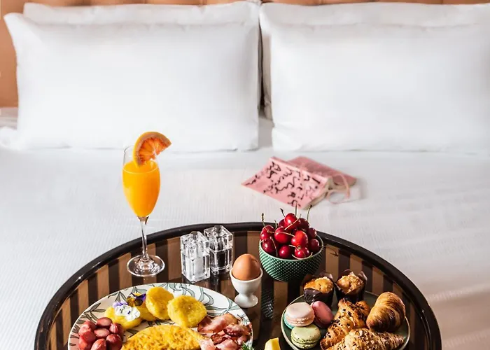 מלון Milan Suite Hotel