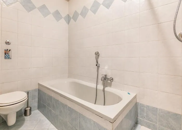 Confy 2pax- Via Tartini, 26