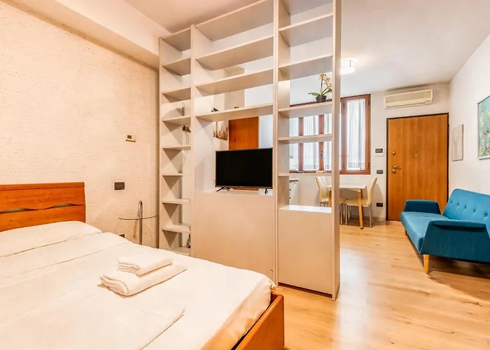 Apartment Confy 2pax- Via Tartini, 26