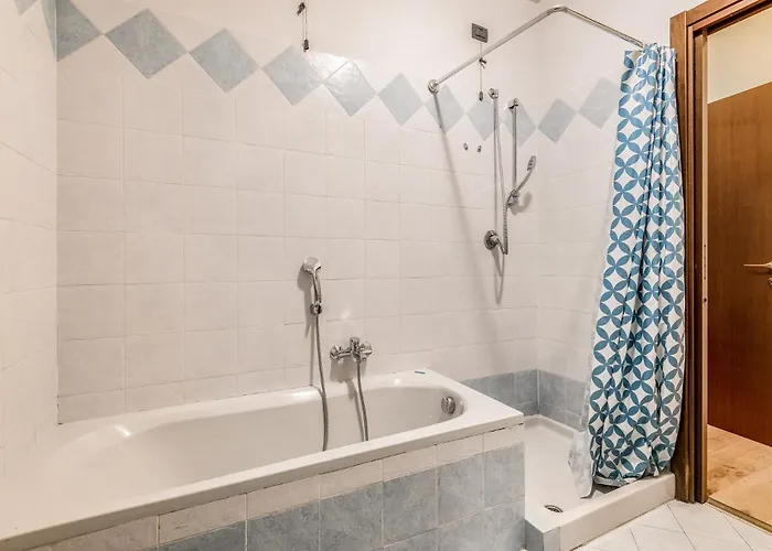 Apartment Confy 2pax- Via Tartini, 26 *