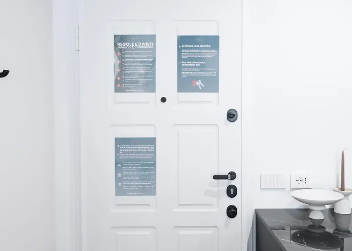 Easylife - E Terrazza A Pochi Passi Dal Duomo Lejlighed *