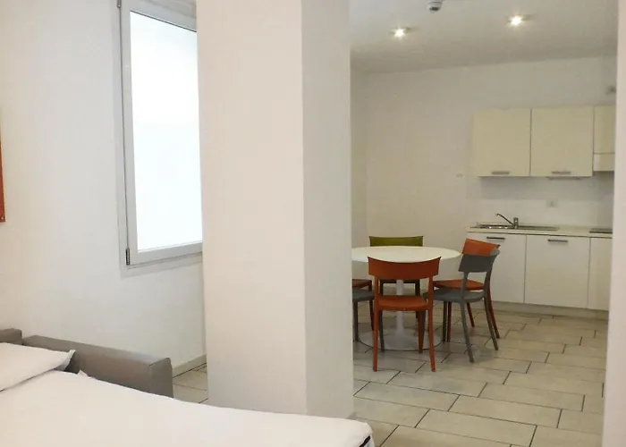 شقة فندقية بي بي هوتيلز فيسكونتي الفندقية ميلان