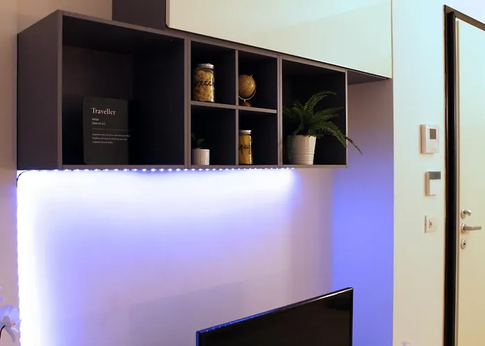 דירה Yr - Navigli *