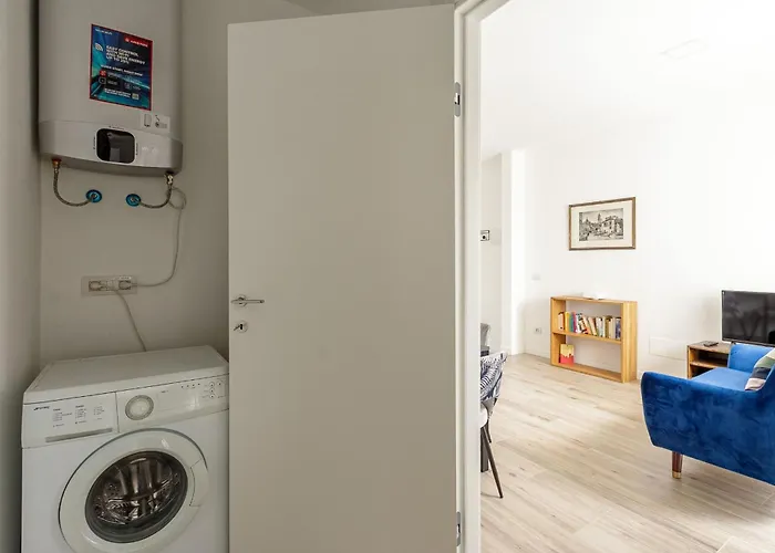 Tadino Ai Giardini Indro Montanelli By Halldis * Mediolan