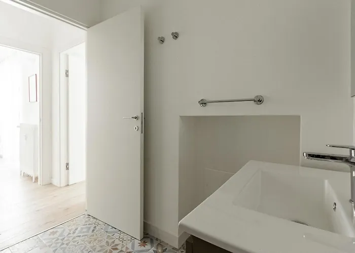 Tadino Ai Giardini Indro Montanelli By Halldis * Milão