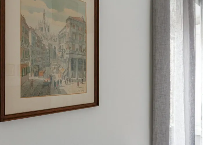 Apartament Tadino Ai Giardini Indro Montanelli By Halldis Mediolan