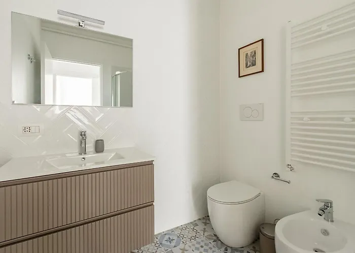 Apartament Tadino Ai Giardini Indro Montanelli By Halldis Mediolan