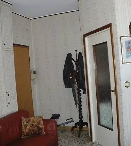 בית הארחה Suzzani House *