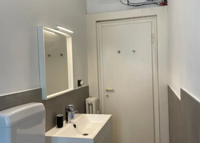 Bilocale Spazioso A Lambrate 아파트 밀라노